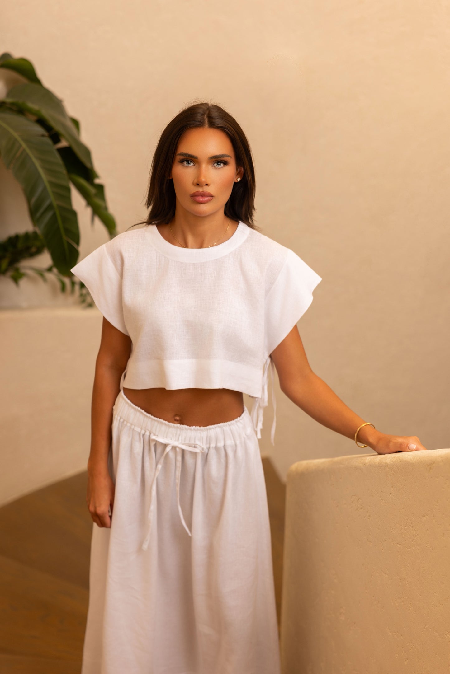 Organic linen skirt with side pockets – Dubai fashion