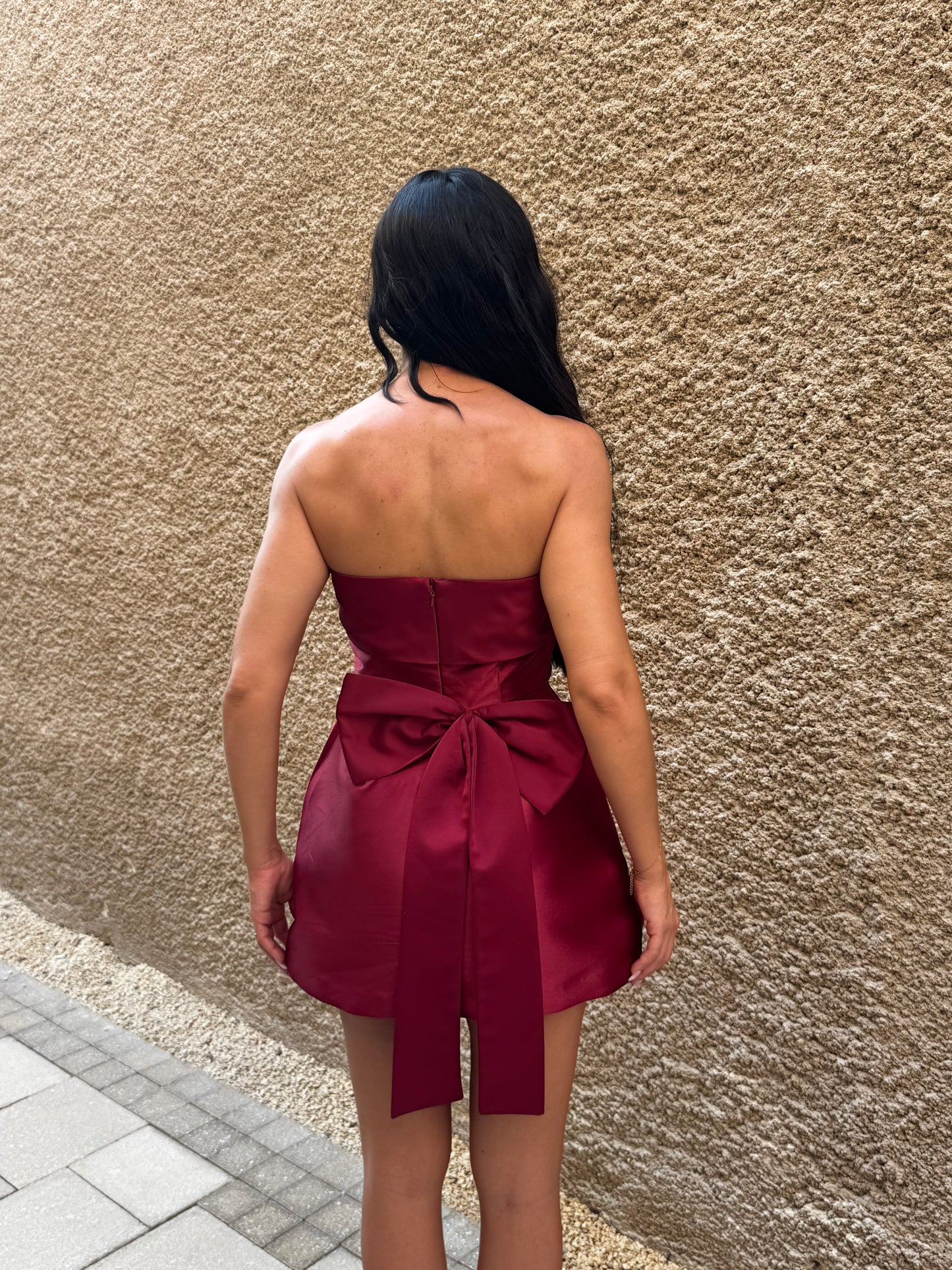 Noël Bow-Back Mini Dress