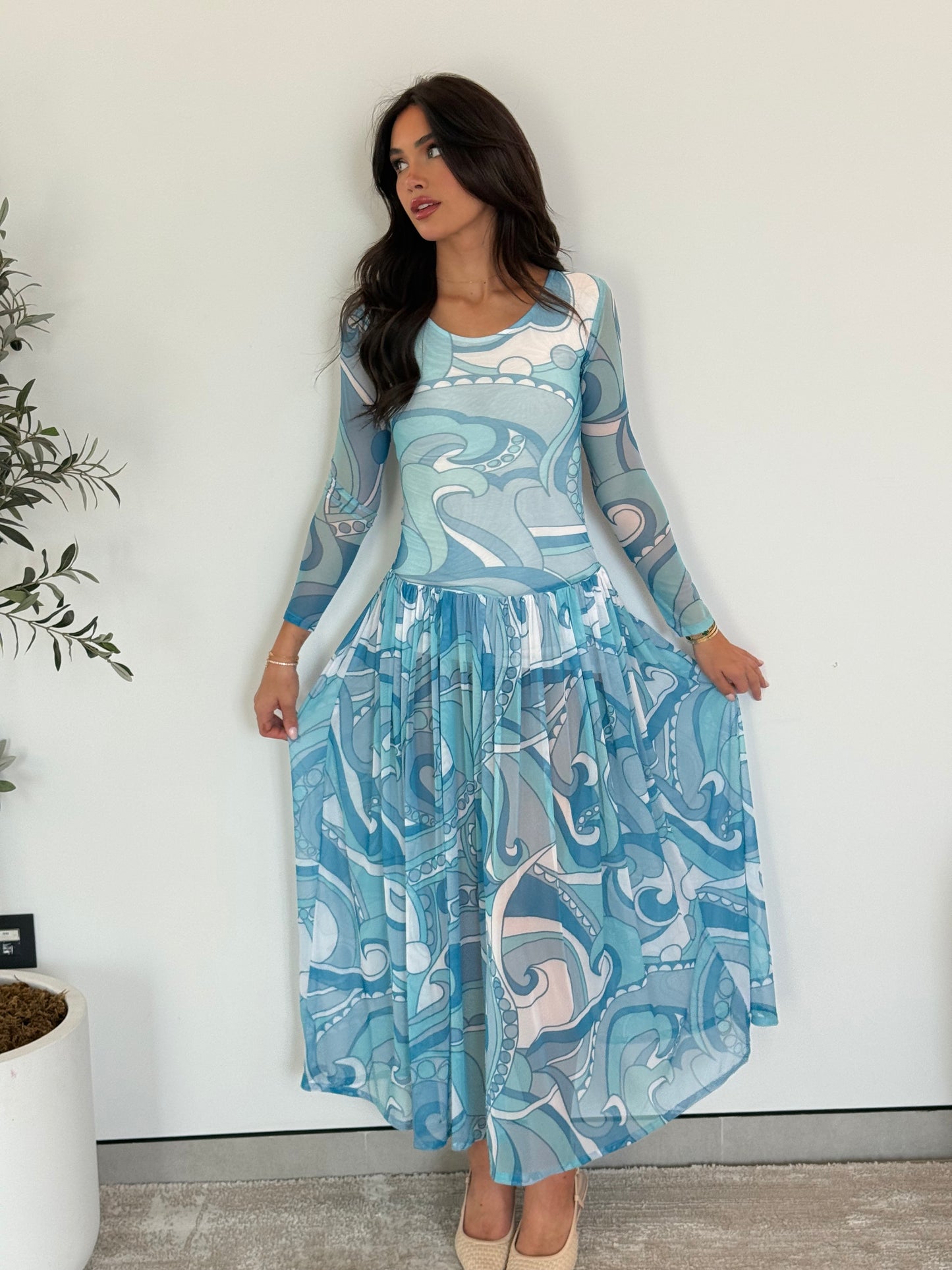 Long Sleeve Pleated Maxi Dress- Blue Mesh