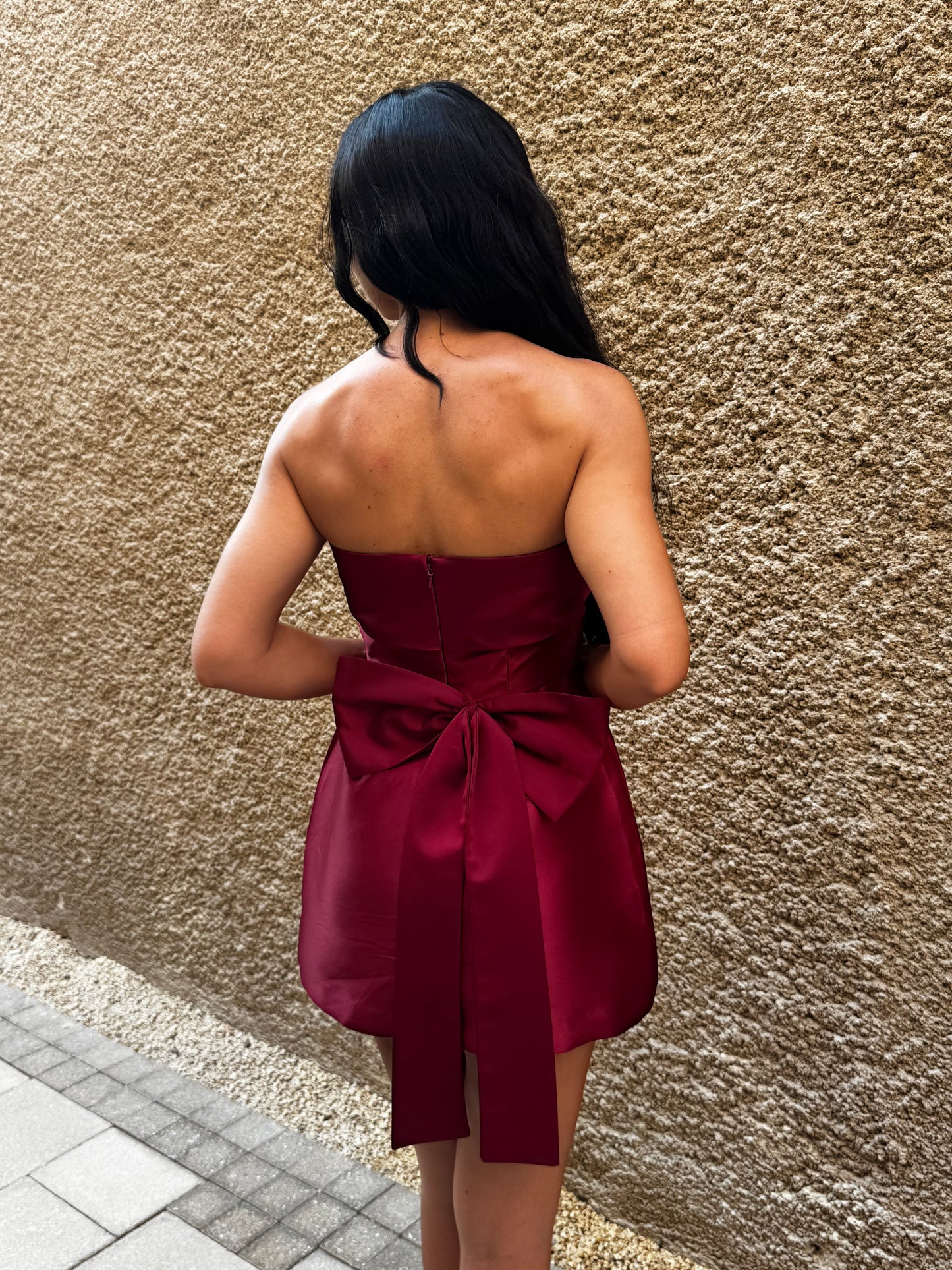 Noël Bow-Back Mini Dress