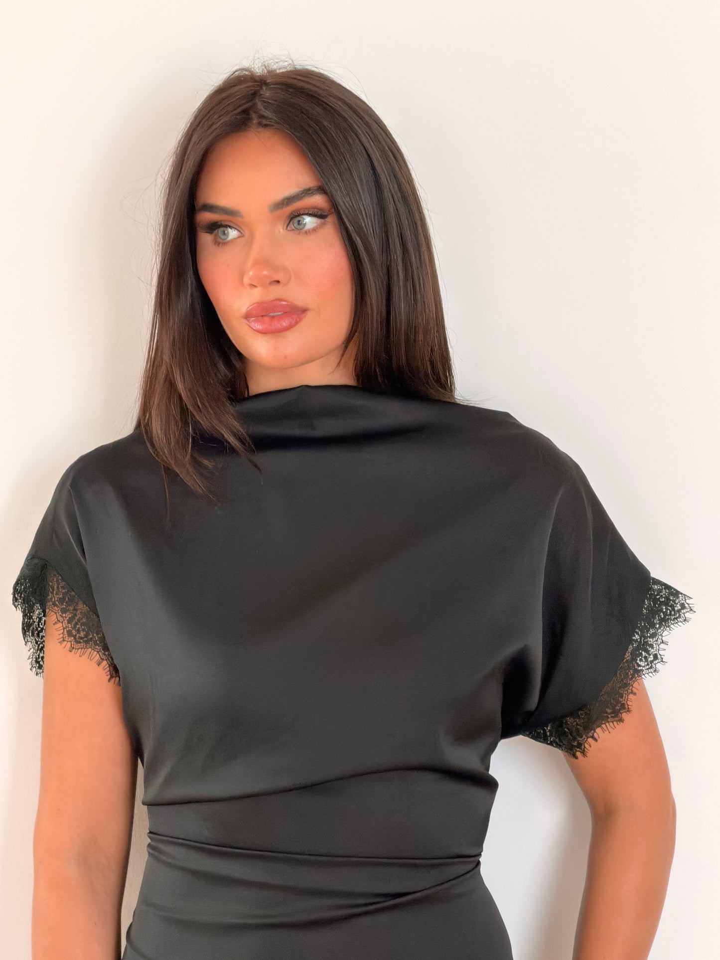 Elodie Lace-Trim Mini Dress-Black