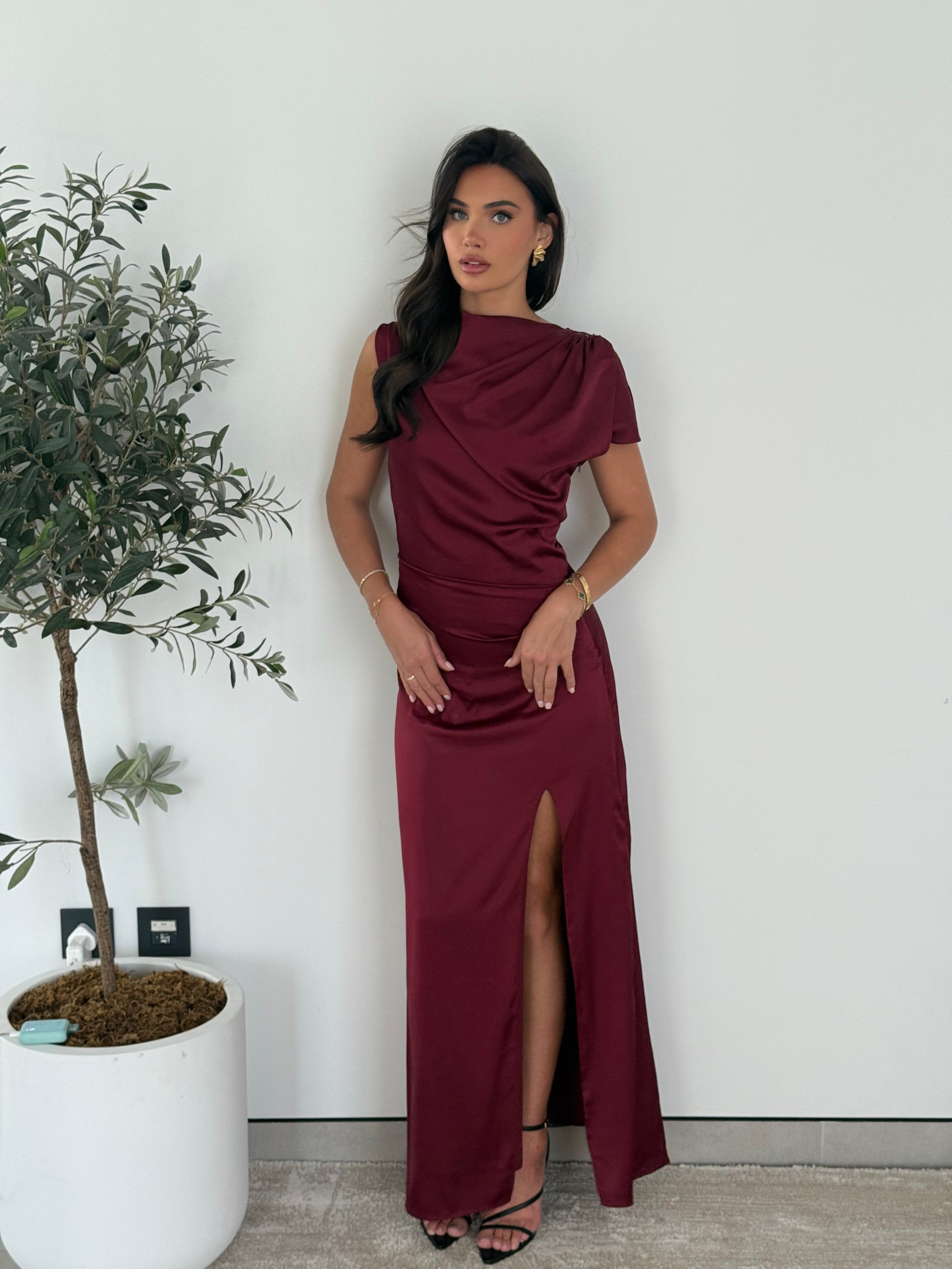 The Noelle Satin Drape Dress — Burgundy L / Black