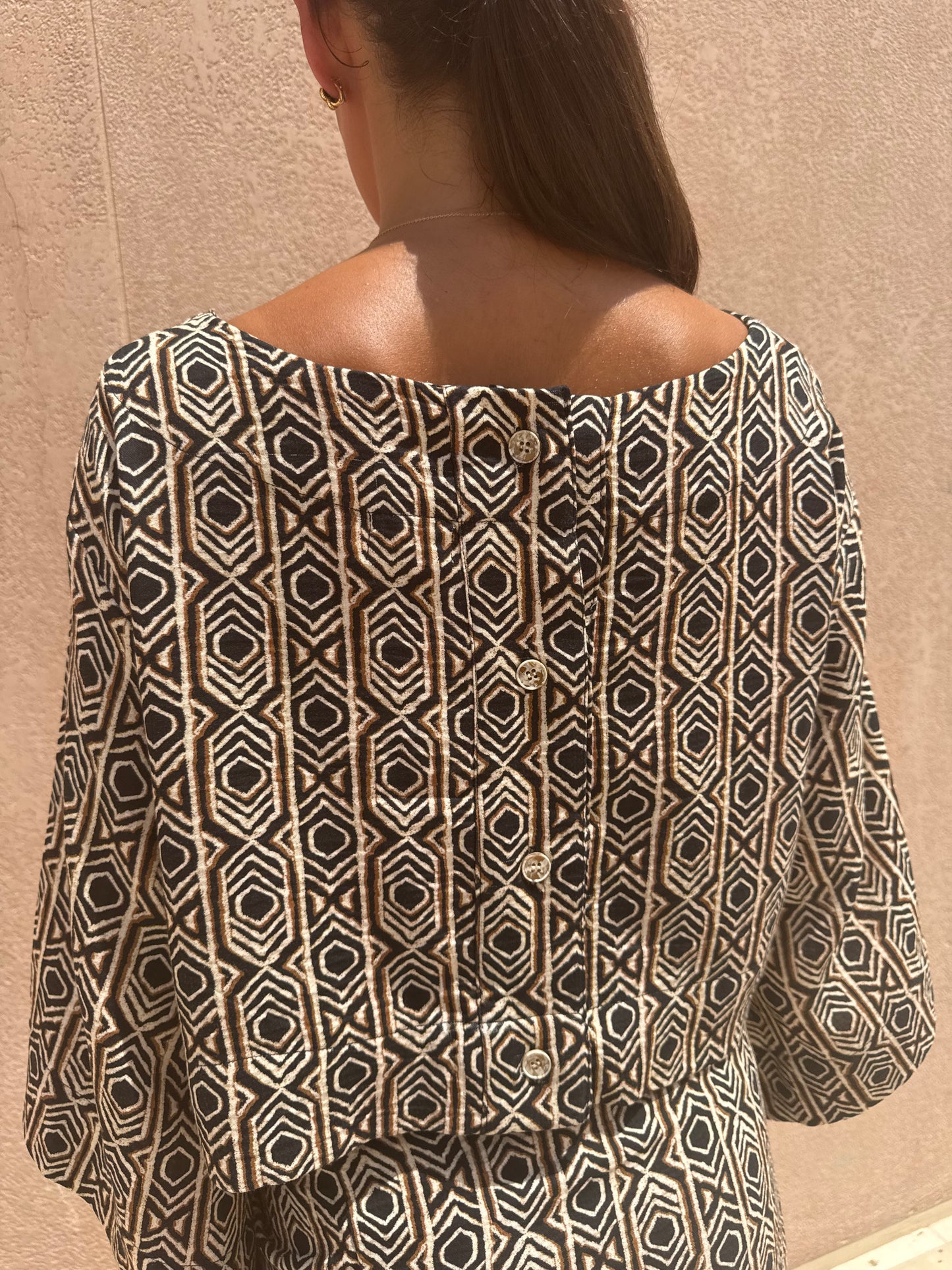 Noir Mirage Top